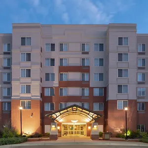 Hotel Staybridge International Airport By Ihg ***
