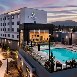 Hotel Element Experience District Reno