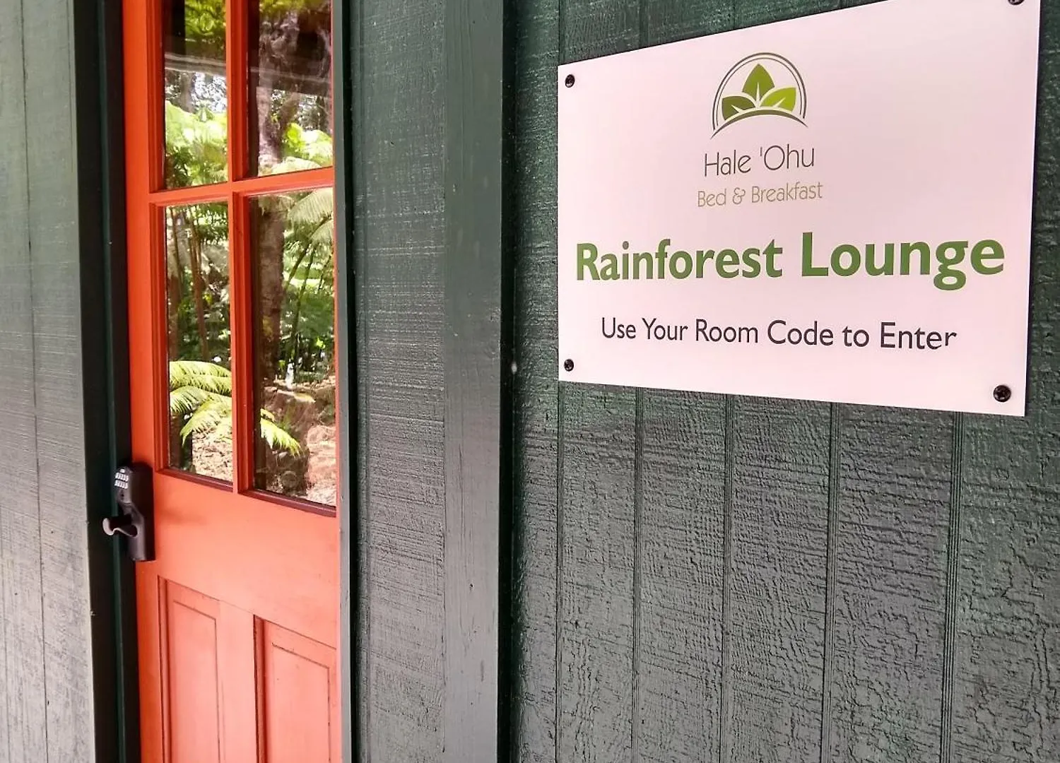 Hale 'Ohu Bed & Breakfast Volcano
