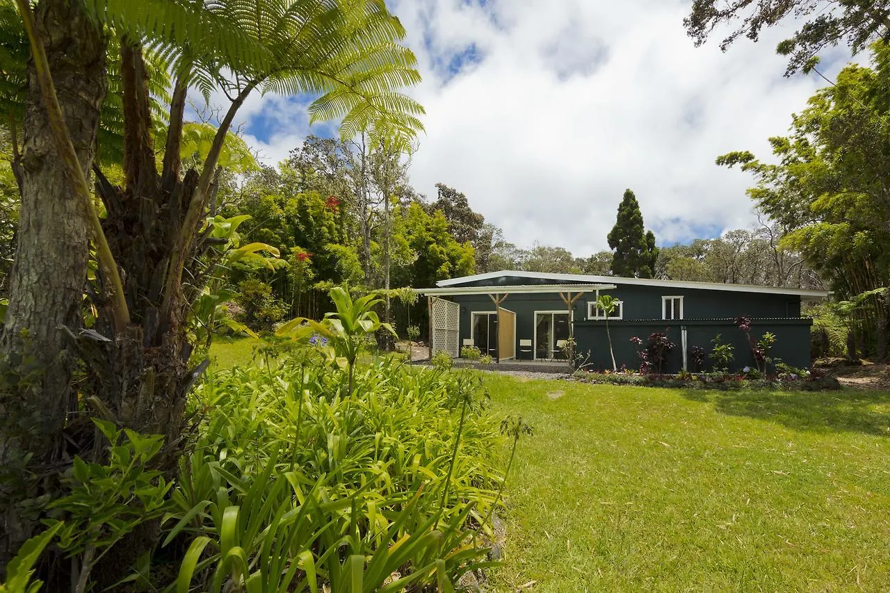 Hale 'Ohu Bed & Breakfast Volcano
